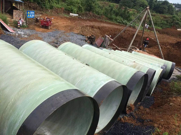 郴州市“引郴人燕”Ф1200mm 玻璃夹砂钢管顶管工程